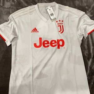 Juventus away jersey 19/20